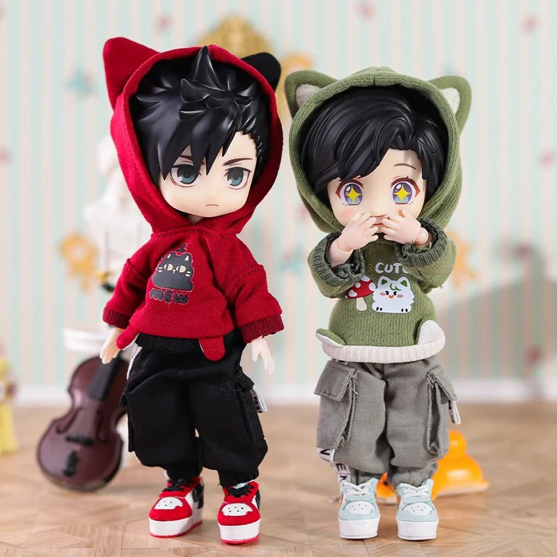 Nendoroid Clothes Set – Red & Green Hoodie + Pants Outfit for Custom Anime Figures