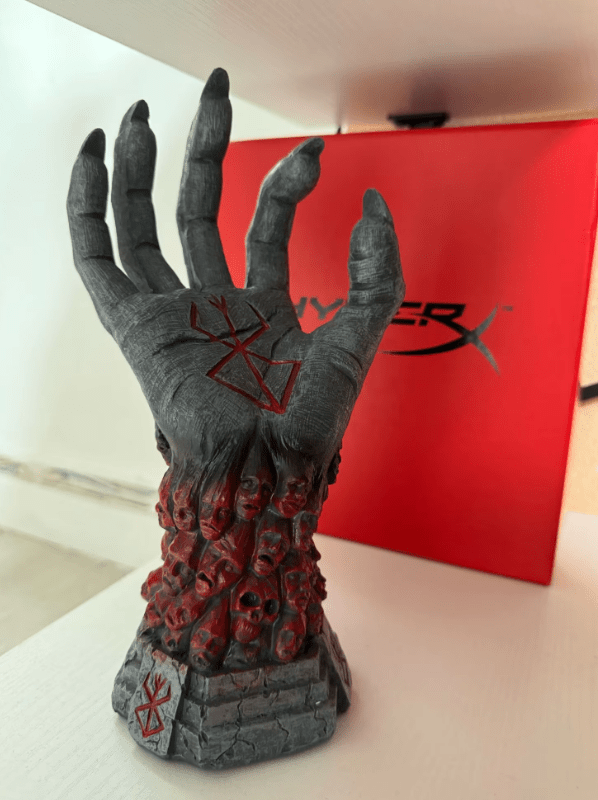 Berserk Demon Hand with Brand Of Sacrifice & Behelit Action Figure - ZenAnimeMarket