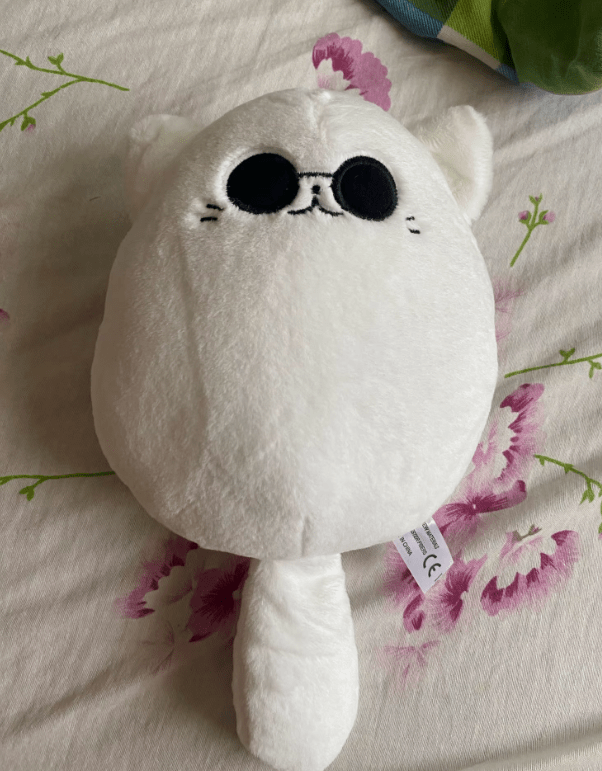 Gojo's White Cat Jujutsu Kaisen Cute Plushy Soft Toy Wearing Sunglasses - ZenAnimeMarket