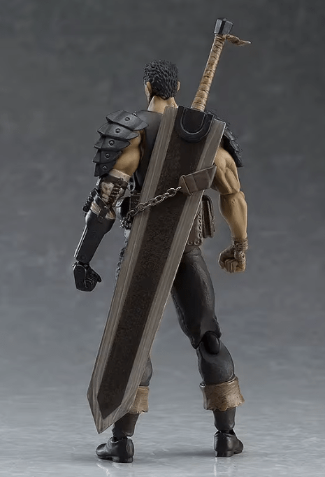 Guts Berserk Customizable Action Figure with Cape and Sword 17cm - ZenAnimeMarket
