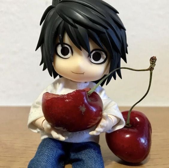 L Lawliet Death Note Nendoroid Customizable Action Figure - ZenAnimeMarket